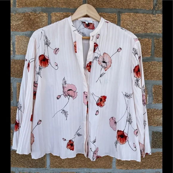 Vince Tossed Poppy Pleated Blouse small - Picture 2 of 10